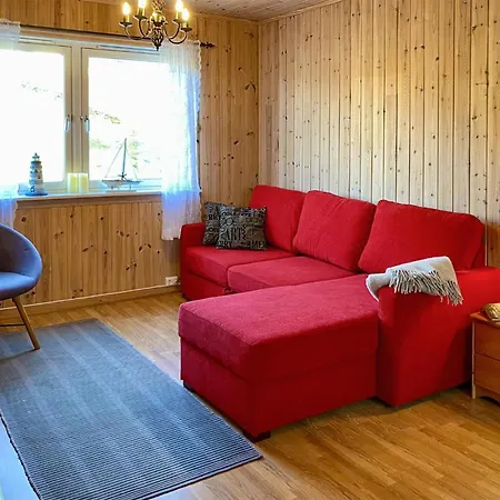 1 Bedroom Stunning In Hauge I Dalane * Sogndalsstrand