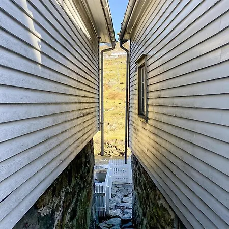 1 Bedroom Stunning In Hauge I Dalane Sogndalsstrand